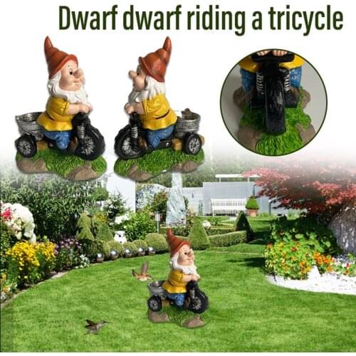 Resin Dwarf Ornamental Dwarf Riding a Tricycle Statue Gnomes Garden Decoration Ornament for Indoor Outdoor Gardens Decor