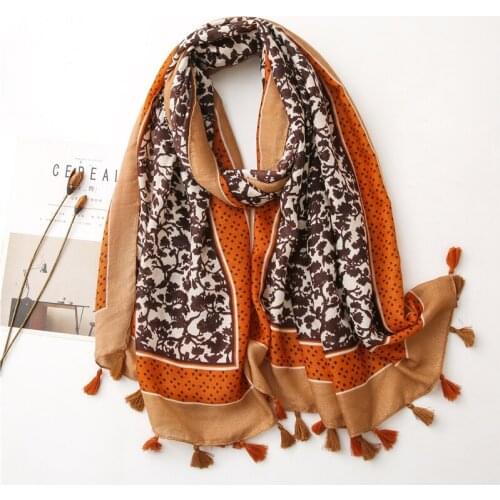 Classic Winter Women Shawl Scarf Black Green Printed Hijab Scarves Lady Tassel Neck Wraps Warm Soft Pashmina Foulards