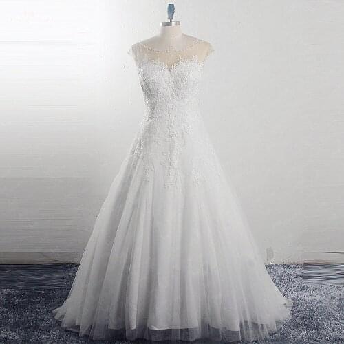 RSW1598 Real Pictures Boat Neckline Cap Sleeves Lace Up Back Dropped Waist Beaded Lace Appliques A Line Wedding Dress