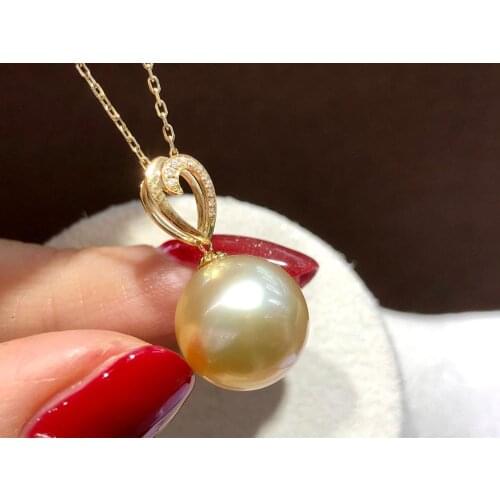 MADALENA SARARA AAA Saltwater Pearl 18K Gold Chain Diamond 10-11mm Southsea Gold Pearl Pendant Women Necklace