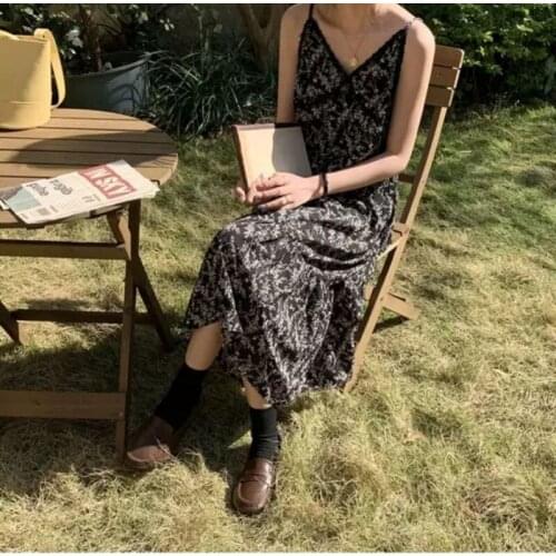 Summer New Womens Fashion Retro Bohemian Lace Dress Elegant Casual Chiffon Sleeveless V-neck Sexy Ladies Long Beach Dress