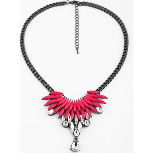 Bulk Price Green & Yellow & Rose Red Geometric Waterdrop Pendant Necklace Colourful Acrylic Chunky Girls Necklaces