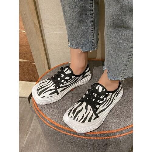 Leopard print canvas shoes womens spring and autumn 2021 new British style platform casual shoes tide all-match flat shoes