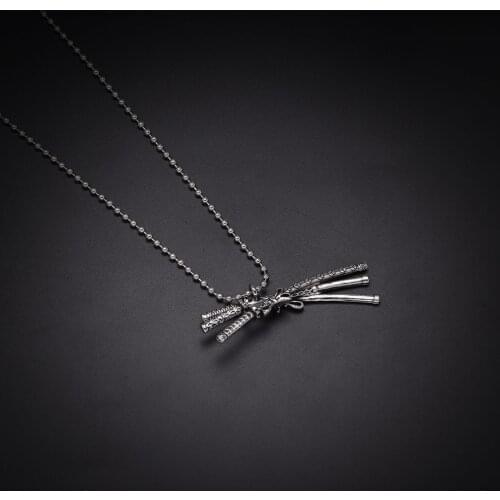 New Retro Katana Long Necklace Punk Simple Fashion Hip Hop Fashion Sweater Chain For Men For Women