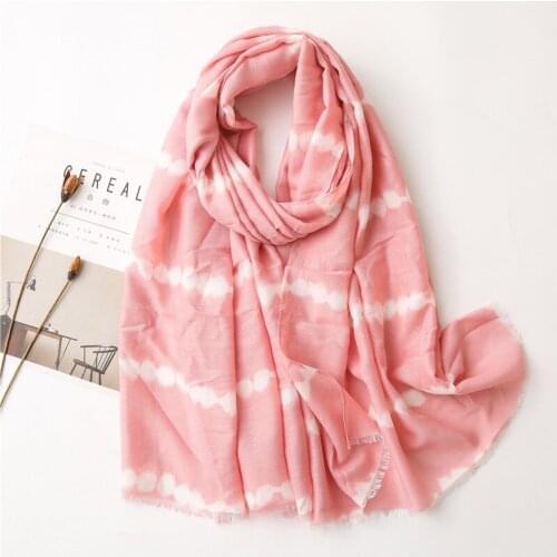 2020 New Ombre Stripe Print Fringe Scarf Shawls Long Women Beautiful Dot Fringe Hijab Wrap Free Shipping