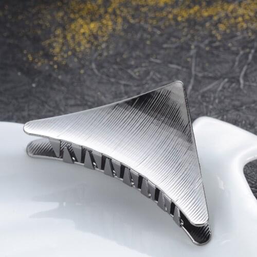 Charm Black Gold-color Metal Triangle Hair Claws Wedding Hair Accessories Big Geometric Crab Clip Women Vintage Hair Jewelry