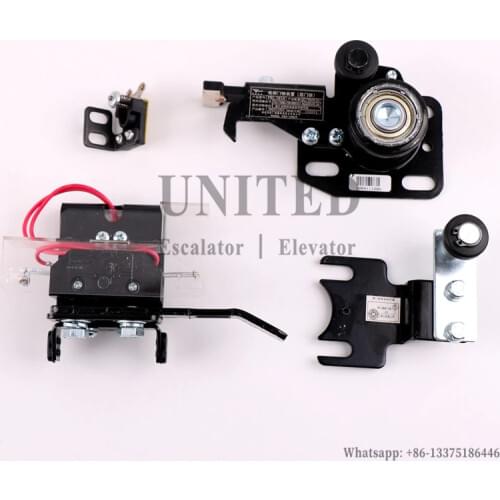 Elevator Door Lock Device FEL-161A Center Door Lock Door Ball Bracket Side Open Contact Arm