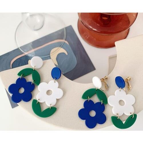 Acrylic Flower Earrings small fresh resin silver pin Earrings medium and long earrings minority design ear clip
