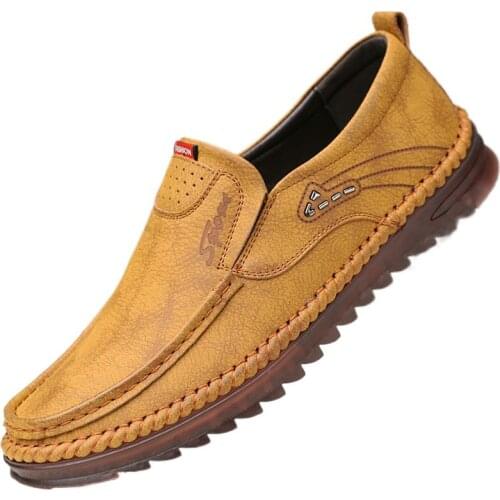 2021 Men Leather Shoes Slip On Brown Shoes Leather Loafers Mens Moccasins Shoes Italian Designer Shoes