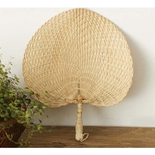 HOT SALE Cool Baby Mosquito Repellent Fan Summer Manual Straw Hand Fans Palm Leaf
