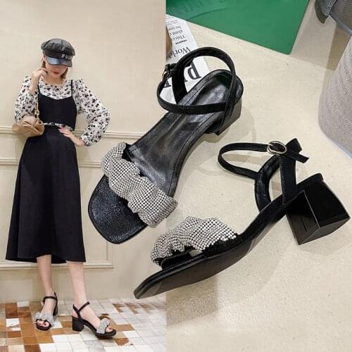 Womens Korean Style Thick Heel Fashion Sandals 2021 Summer New Style Rhinestone Breathable Casual Womens Shoes