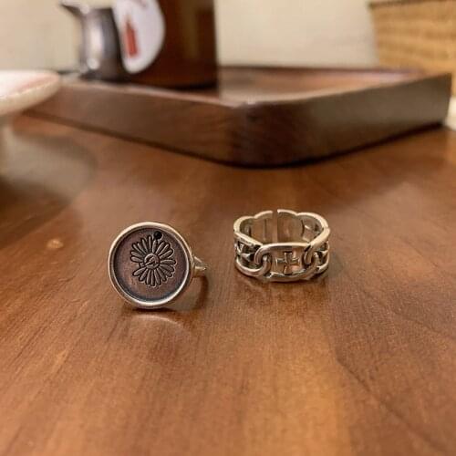 Miuoxion Wholesale Vintage Daisy Hollow Chain Ring Personality Fashion Jewelry For Women Feature Namour Charm Gift All Seasons
