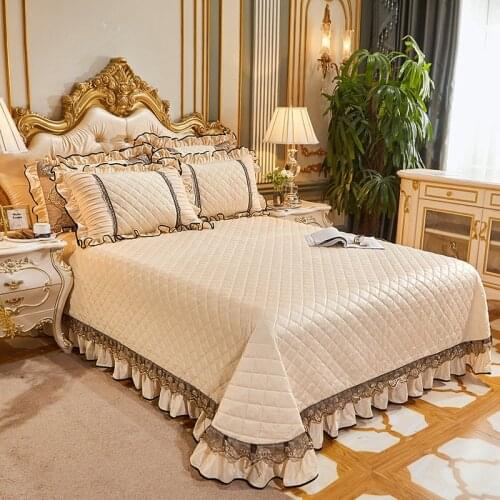 European Lace Crystal Velvet Bedspread Set Soft Warm King Qulited Cotton Luxury Double Queen Bedsheet With Pillow Cases 3 PCS
