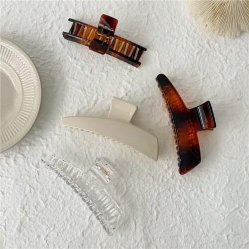 Vintage Acrylic Hair Clip for Women Fashion Tortoiseshell Hair Claw Girl Party Accessories