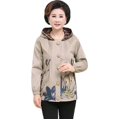 Middle-aged Female Windbreakers Spring Autumn Jacket New Loose Plus Size Long-sleeved Printed Hooded Outerwear Women Basic Coat