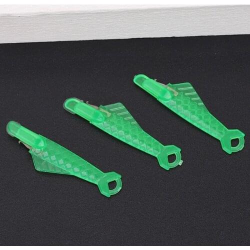 Mini Unique Xiaoyu Needle Threader Sewing Machine Needle Threader with Plastic Hook Needle Tool for the Elderly Craft