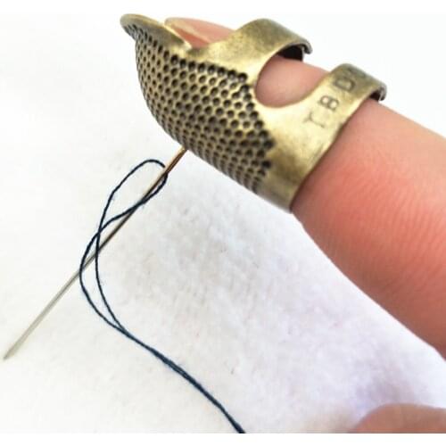 1PCS Retro Finger Protector Antique Thimble Ring Handworking Needle Thimble Needles Craft Household DIY Sewing Tools Accessories