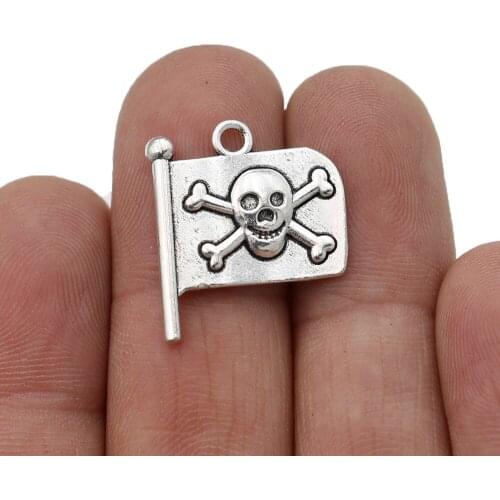 25pcs Antique Silver Plated Flag Skull Charm Pendants for Jewelry Making Bracelet DIY Accessories 18x21mm