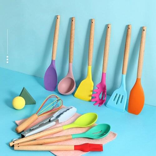 Silicone Cooking Utensils Set Non-stick Heat Resistant Wooden Handle Cooking Tools Set With Storage Box Cookware Kitchen Tools