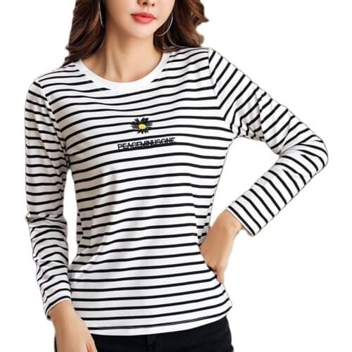 Autumn 2021 Embroidery Daisy Letter Cotton T-Shirt Women O-Neck Elegant Winter Tshirt Blue White Striped Lady Fashion Loose Tops