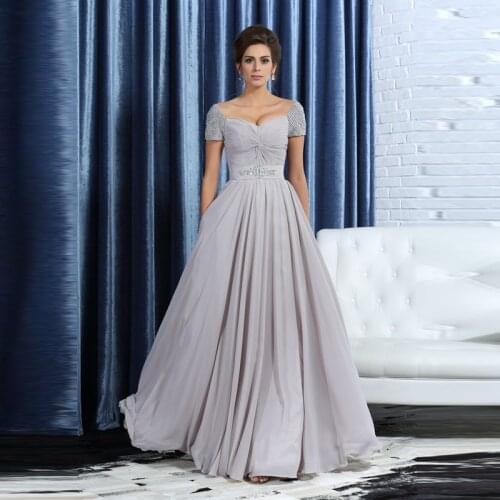 Silver Mother Of The Bride Dresses A-line V-neck Short Sleeves Chiffon Beaded Plus Size Long Groom Mother Dresses For Weddings