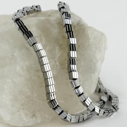 4 mm Striped Cube Figured Hematite Stone