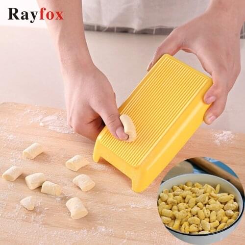 Kitchen Tools Pasta Macaroni Board Spaghetti Macaroni Pasta Gnocchi Maker Rolling Pin Baby Food Supplement Molds Kitchen Gadgets