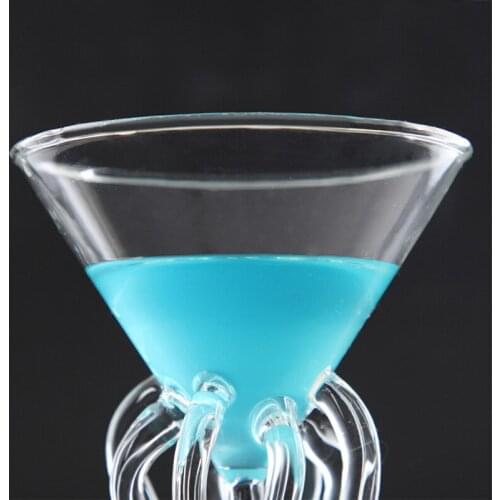 Cocktail Glass Novelty Wine Cup Elegant Drinking Cups for Home Wedding Party Decoration TS2 hand feels comfortable Don't shake