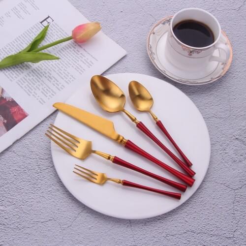 Kitchen Tableware Cutlery 20pieces Knife Fork Spoon Set Red Golden Restaurant Dinnerware Luxury Cutlery Dinner Set