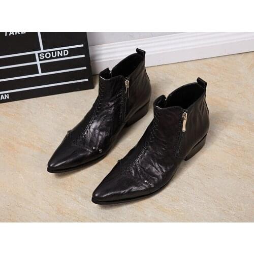 Retro Trend Chelase Men Boots Fashion Sewing Embossed Leather Mens Ankle Boots Westorn Cowboy Work Boots Casual Party Men Shoes