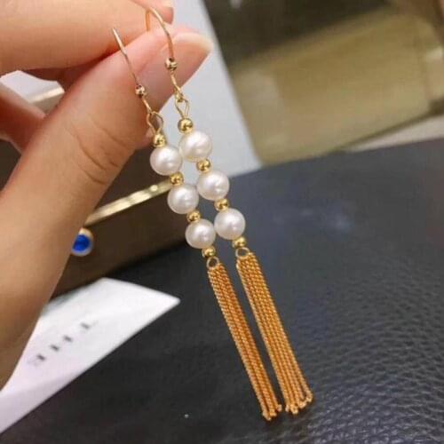 CHARMING elegant natural handmade south sea white pearl earring