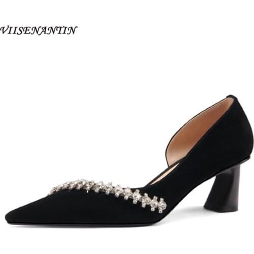 2021 spring pointed toe thick heel side hollow female rhinestone French large size shallow mouth gentle high-heeled shoes