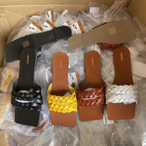 2021 New Woven Woman Slippers Wear Square Head Flat Bottom Sandals and Slippers In Summer37-41
