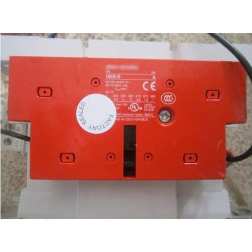 100S-D Used In Good Condition With Free DHL