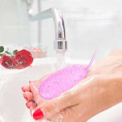 Remote Control Vibrating Massager 10 Frequency Vibrator G-spot for Women Couples 68UD