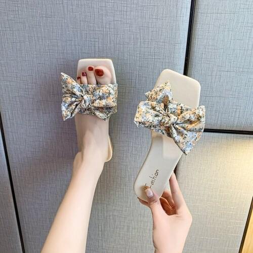 Flat-heel Flip Flop Women New Summer Butterfly Knot Shoe Korean Style Fashion Indoor Outdoor Wear Slippers Square Head Slides