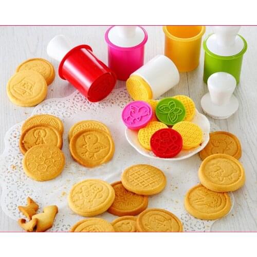 1 Set Seal Shape Cookie Mold Silicone DIY Christmas Animal Stamps Pattern Cookie Biscuit Mold Cupcake Decoration