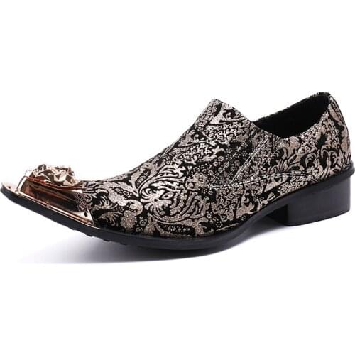 Mens shoes with gold metal toe Mens Dress Fashion Handmade Medium heel for mens shoes with embroidery pattern