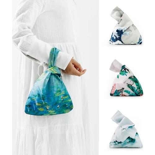 Set knot Wrist Bag Walking Bag Japanese Style Hand Bags Fashion New Mobile Phone Bag Lady Purse Small Casual purse Oil Painting