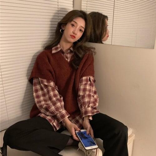 Womens clothes spring and autumn knitted vest + plaid shirt sweater vest