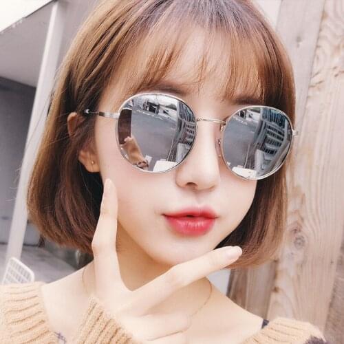 Trendy Metal Frame Round Sunglasses Women Men Vintage Clear Lens Eyeglasses Mirror Sun Glasses Driving Outdoor Oversized Googles