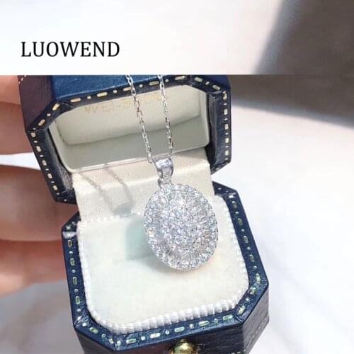 LUOWEND 100% Real 18K White Gold Pendant Necklace Sparkle Diamond Necklace Luxury Oval Halo Design Pendant for Women Wedding