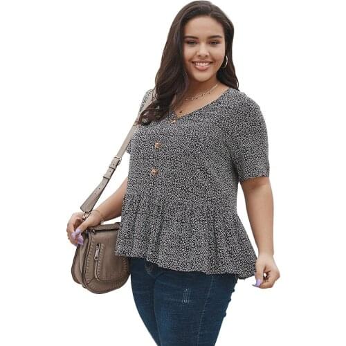 Large Size Womens Short-sleeved Shirt In Spring and Summer Black Red Yellow Blue Shirts