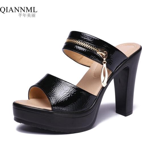 Plus Size 33-43 Top Quality Patent Leather Slippers for Women New 2021 High Heels Slides Women Platform Outdoor Office Slides