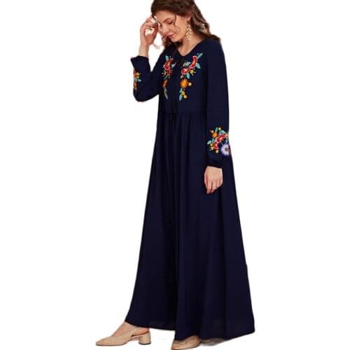 Islamic Clothing for Dubai Girls Womens Ethnic Style Embroidery Long Sleeve Elegant Casual Plain Abaya Mca2156