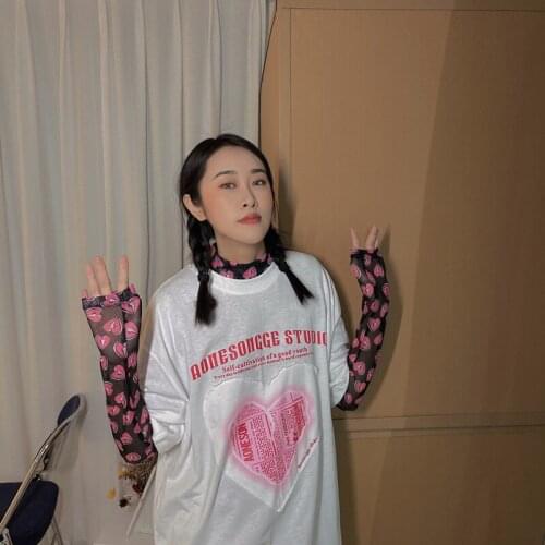 Retro Street beauty love sticker short sleeve T-shirts womens summer salt hip hop round neck top fashion tees