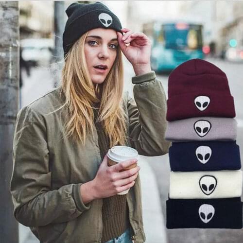 2020 Aliens UFO Fans Autumn Winter Wool Warm Knitted hats Beanies Outstar Saucer Space Home HipHop Soft Cap Men Women Hats