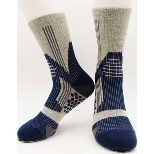 High Quality Pro Team Men Women Cycling Socks Compression MTB Sports Socks Breathable Outdoor Marathon Sportswear Racing Socks