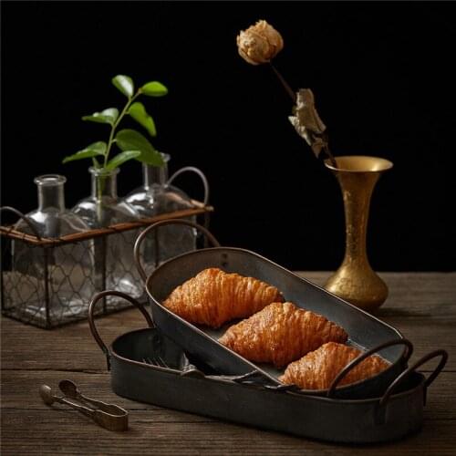 Retro Long Iron Tray with Handles Metal Vintage Tableware Bread Dessert Fruit Cake Plates Kitchen Food Organizer Desktop Tray