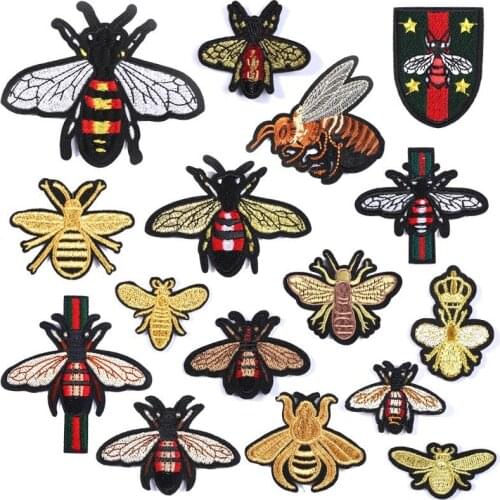 50pcs/lot Bee Embroidery Patches Letters Clothing Decoration Accessories Diy Iron Heat Transfer Applique Clothes Patches